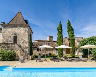 Soleil-Double-Private Bathroom - Donnazac - Piscina
