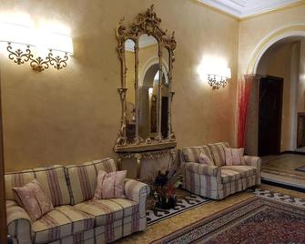 Residenza Hermitage - Bedizzole - Вітальня