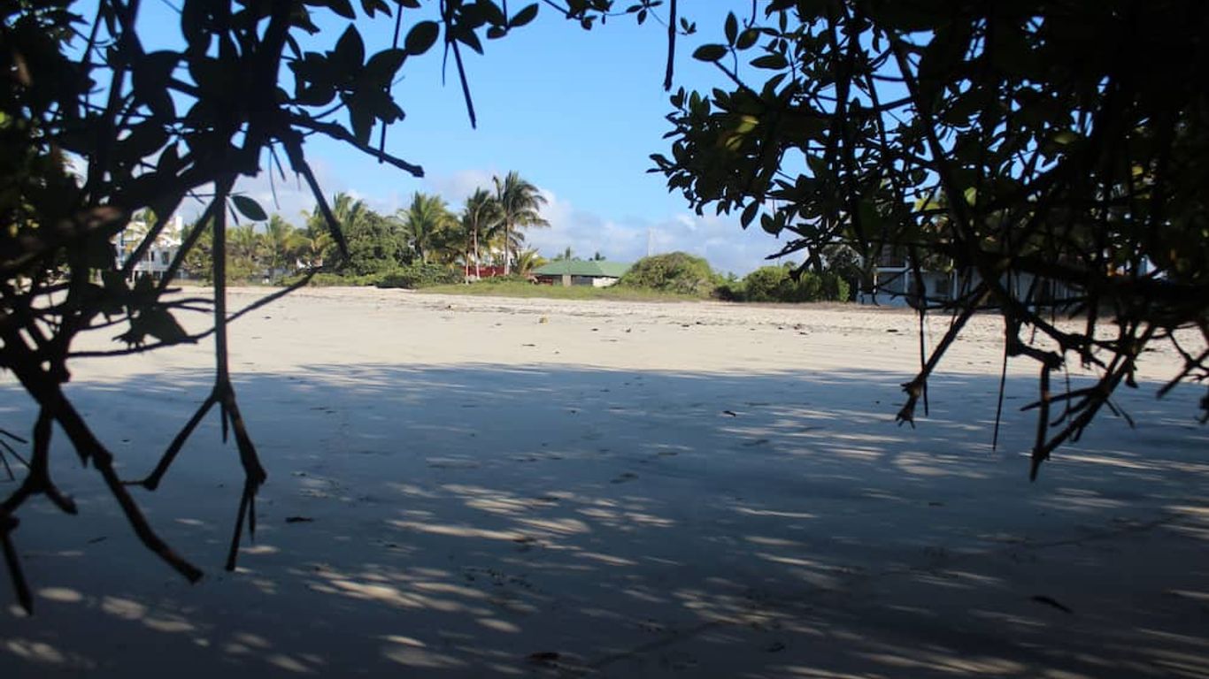 Hotel Isamar Galapagos Beachfront