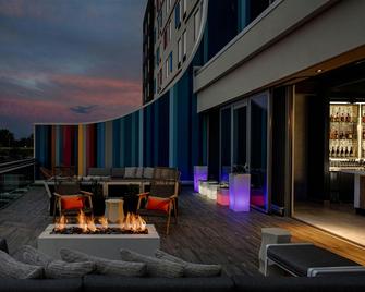 Aloft Columbus University District - Columbus - Patio