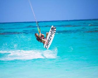 White Ocean Coral - Private Beach Villa - Port Howe