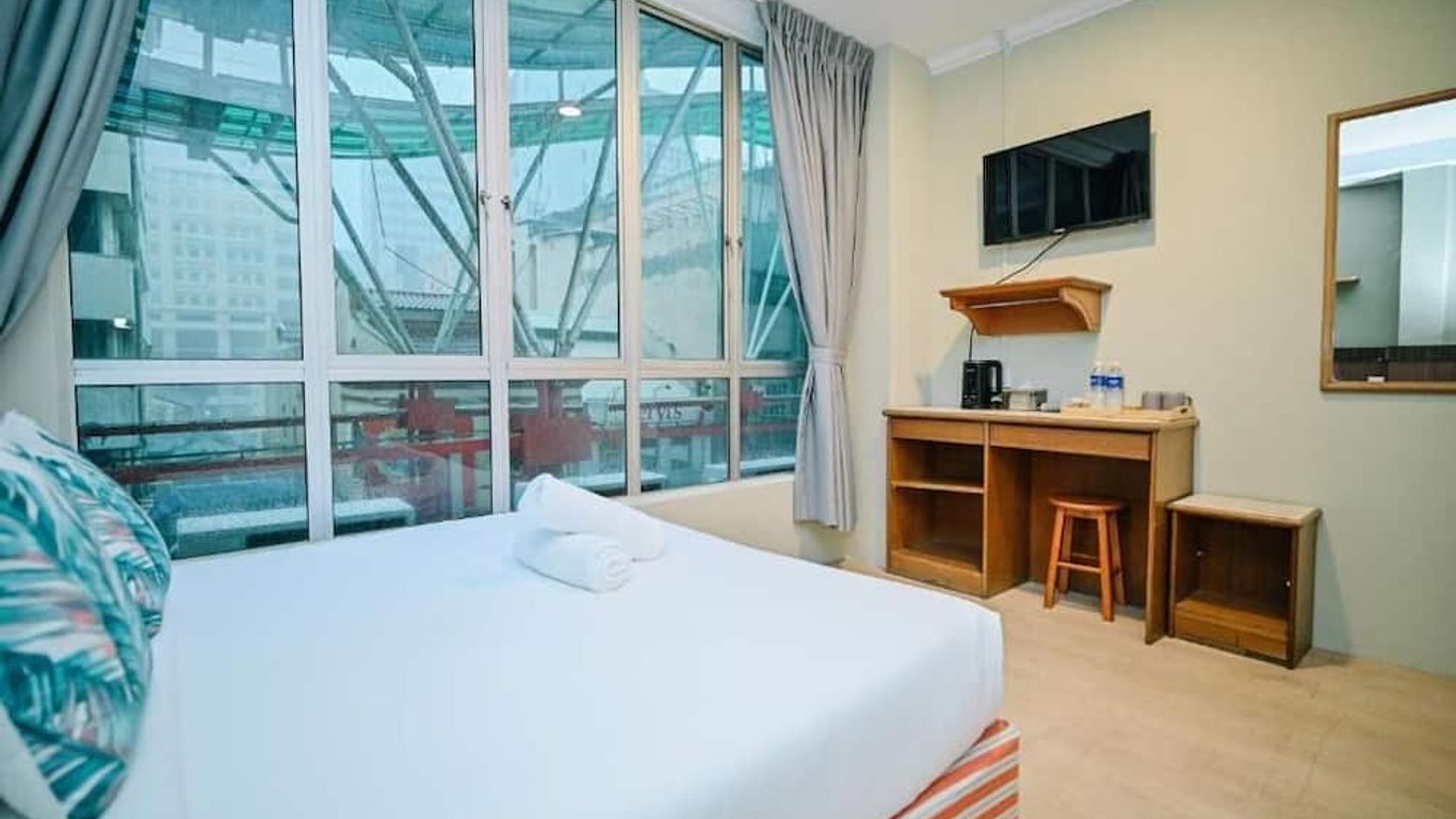 Swing & Pillows - Chinatown Kuala Lumpur