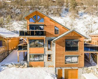 Luxury chalet for 16 at 150m from cable car in Pra-Loup, sauna, WiFi, non-smoking - Pra-loup - Bâtiment