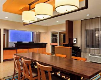 Fairfield Inn Racine - Racine - Essbereich