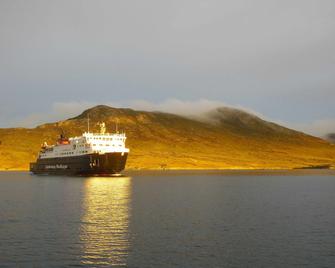 Lighthouse Cottage (Shared Facilities) - Isle of Skye