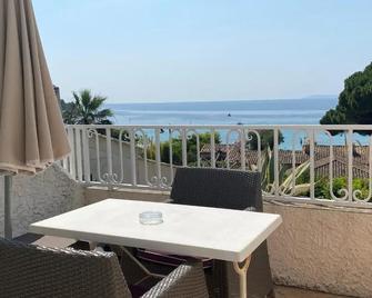 Les Alcyons - Le Lavandou - Balcony