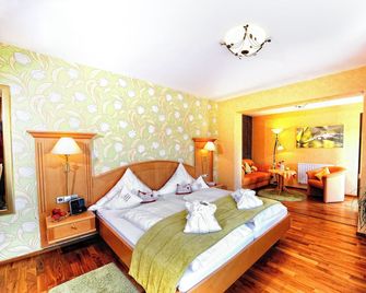 Landhotel Talblick - Neuweiler