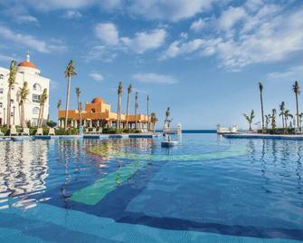 Riu Palace Cabo San Lucas - קאבו סן לוקאס - בריכה