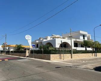 Hotel Villa Giovanna - Racale - Edificio