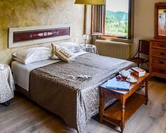 Villa Porcigliano Olive Grove - Borgo San Lorenzo - Bedroom