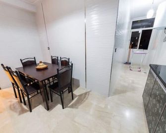 Apartment 3 Rooms city center Fes - Fez - Dining room