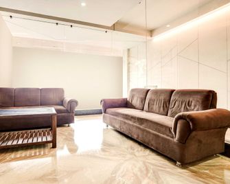 Townhouse Civil Lines Rudrapur - Rudrapur - Lobby
