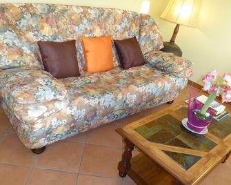 Maison de caractère à Roscoff - Roscoff - Living room