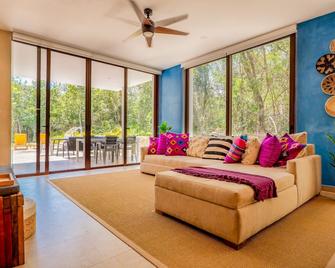 Xpu-Ha Beach Residential Resort Villa with pool, gym, tennis courts - Xpu Há - Sala de estar