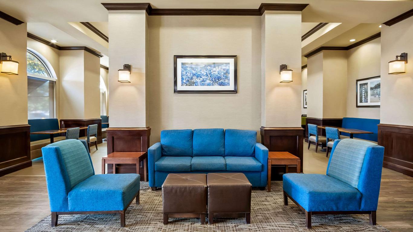 Comfort Suites Frisco