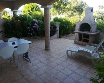 Residence Marina Di A Testa - Sainte-Lucie-de-Porto-Vecchio - Innenhof