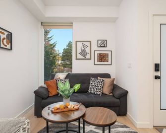 Perch - Sand Point Haven - סיאטל - סלון