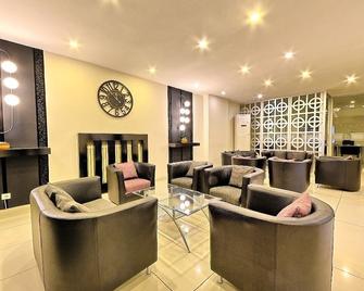 Corum Buyuk Otel - Corum - Lounge
