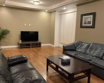 San Francisco - Lovely 3 Bedroom Home with Garage - San Francisco - Wohnzimmer