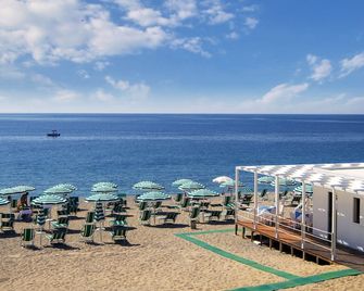 Rada Siri - Montepaone - Pláž