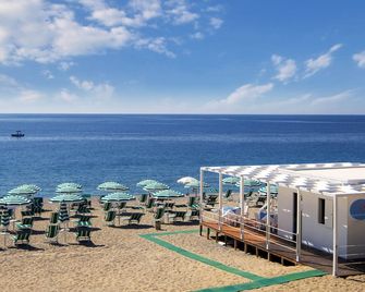 Rada Siri - Montepaone - Strand