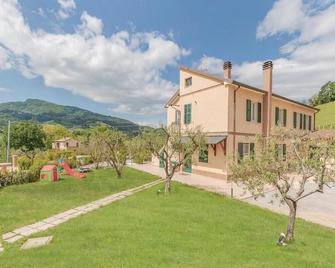 Le Vigne di Clementina Fabi - Montedinove - Building
