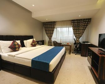 Hotel Prince - Bhuj - Slaapkamer