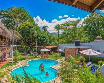 hotel Randuky Tayrona - La Esmeralda - Piscina
