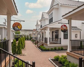 The Hen Houses - Wildwood - Edificio