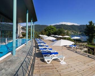 Laias Caldaria hotel y Balneario - Laias - Pool