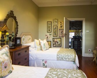 Holland House B&B - דורבן - חדר שינה