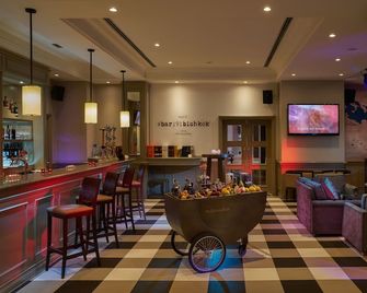 Hyatt Regency Bishkek - Biskek - Bar