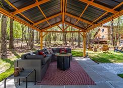 Welcome to The Mountain Escape! - Albrightsville - Patio