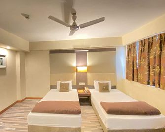 Astoria Hotel - Kalkutta - Makuuhuone