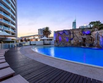 Mantra Wings - Surfers Paradise - Pool