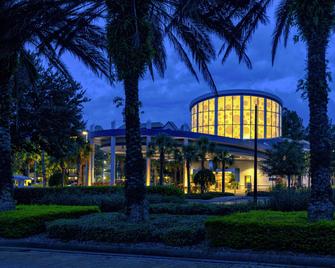 Holiday Inn Resort Orlando Suites - Waterpark - Orlando - Building