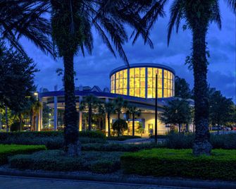 Holiday Inn Resort Orlando Suites - Waterpark By IHG - Orlando - Edificio
