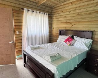 Villas Las Indigenas spacious 6-Bedroom Villa With Private Pool And Wifi - Villa Isabela - Habitación