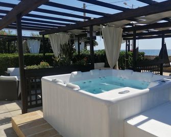 La Giara Resort - Torre San Giovanni