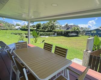 Painapoo - Mirimiri Lodge - Raiatea - Innenhof
