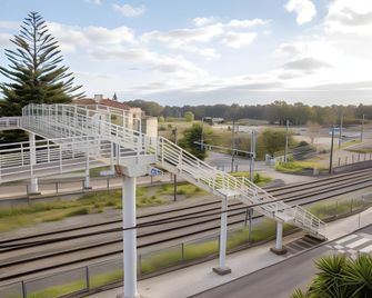Help Yourself Hostels Carcavelos Coast - Cascais - Habitación