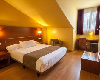 Hotel Andia - Orcoyen - Phòng ngủ