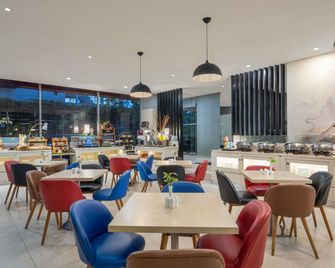 Ibis Jakarta Senen - ג'קרטה - מסעדה