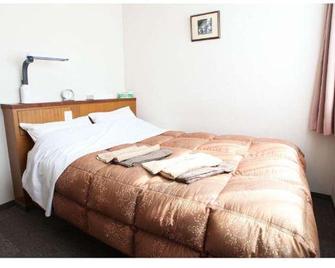 Uwajima Terminal Hotel - Uwajima - Camera da letto