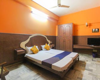 Super Hotel O Maruthi - Salem - Ložnice