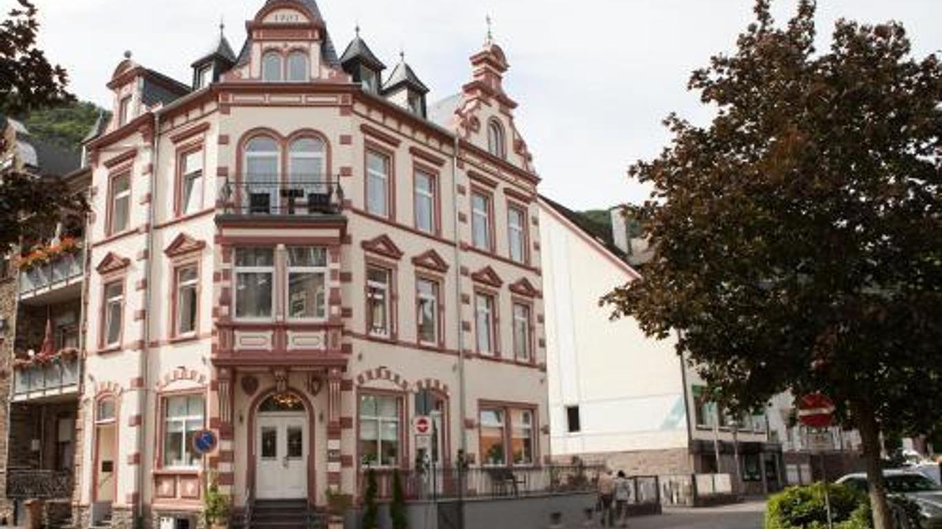 Hotel Ravene