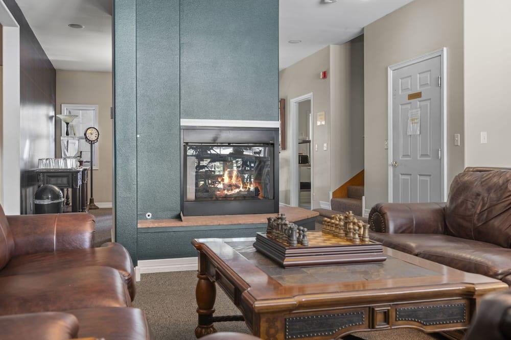 Breckenridge Boutique Hotel from 128. Breckenridge Hotel Deals