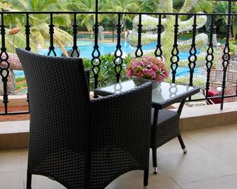 Silent Shores Resort & Spa - Mysore - Μπαλκόνι