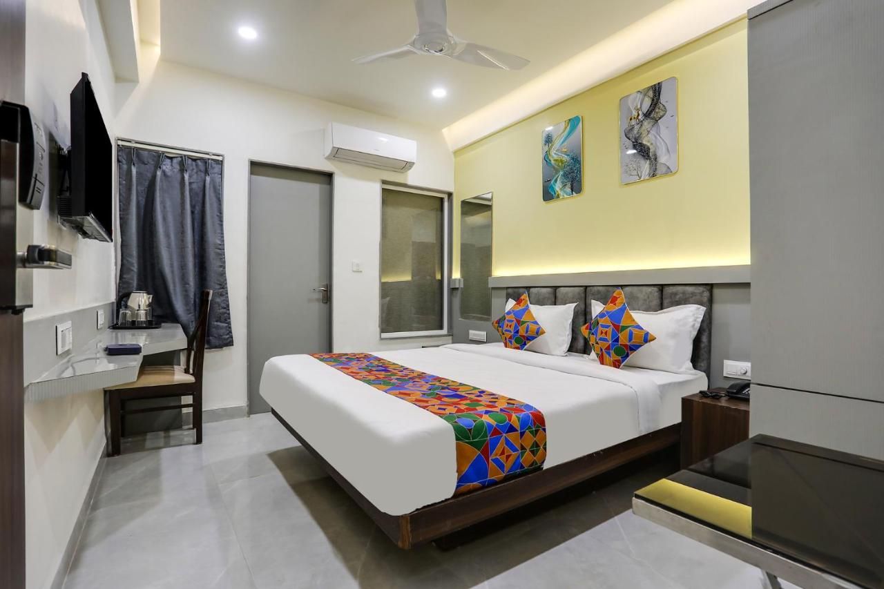 Fabhotel Prime Panchwati Regency thumbnail 2