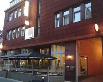 Stadshotel Bree - Bree - Gebouw